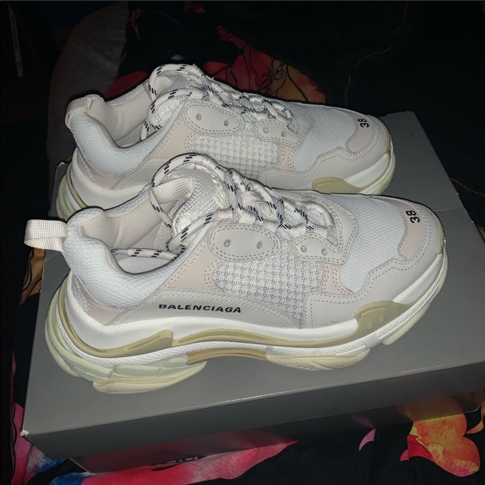Balenciaga Tripple S sneakers 38EU